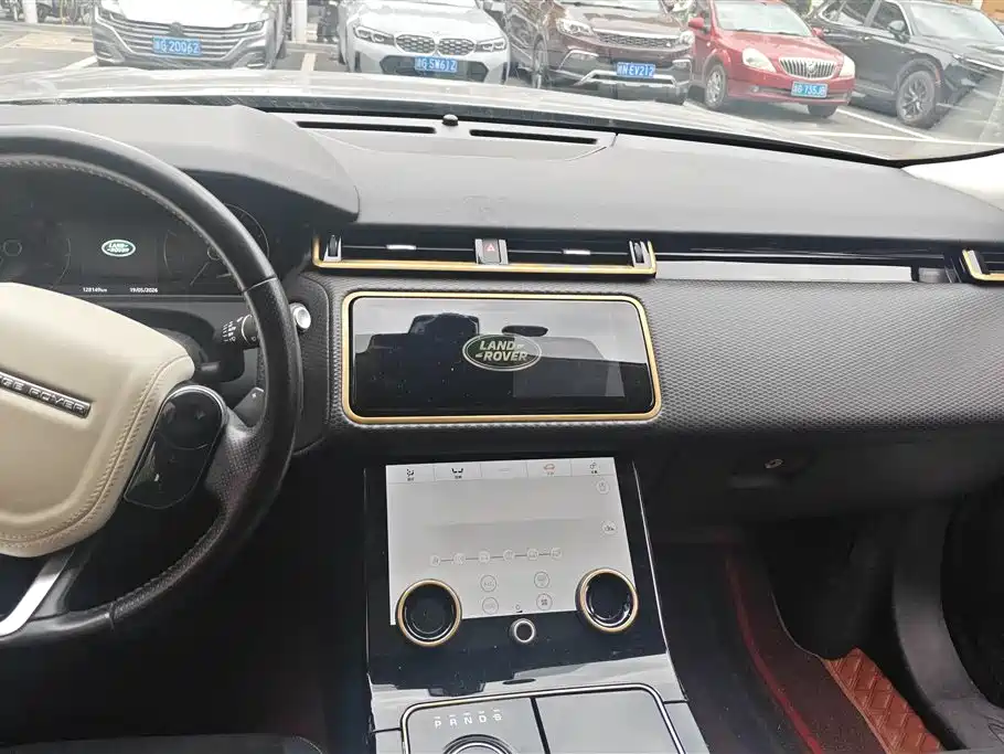 Land Rover Range Rover Velar 2020 P250 фото 13