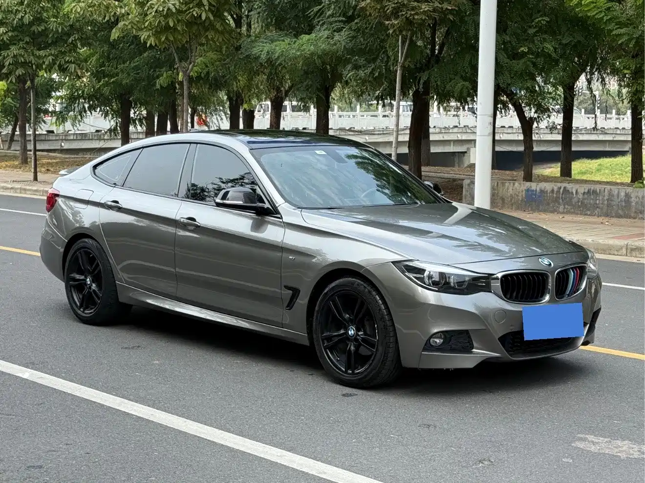BMW 3 Series GT 2021 2020 320i M Sport Package