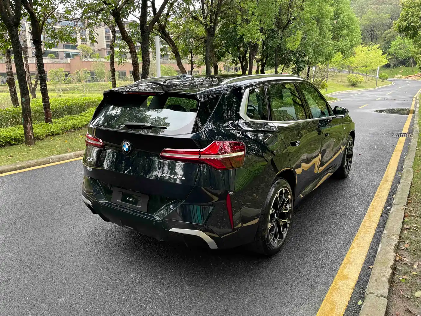 BMW X3 2025 xDrive30L Premium M Sport Package фото 28