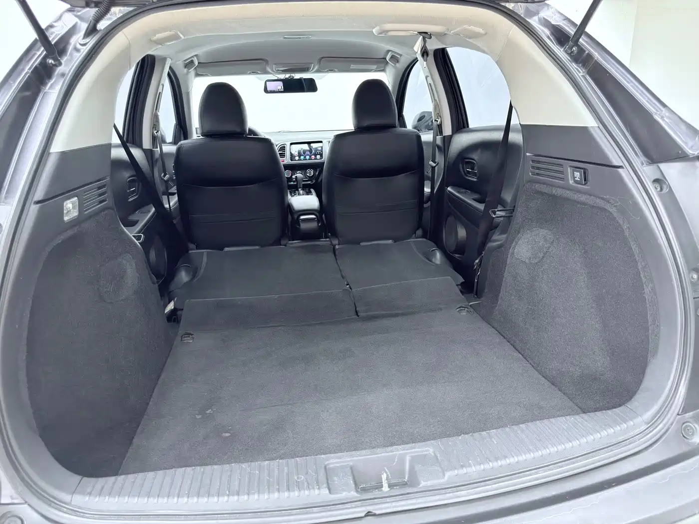 Honda Vezel 2015 2015 1.5L CVT 2WD Comfort