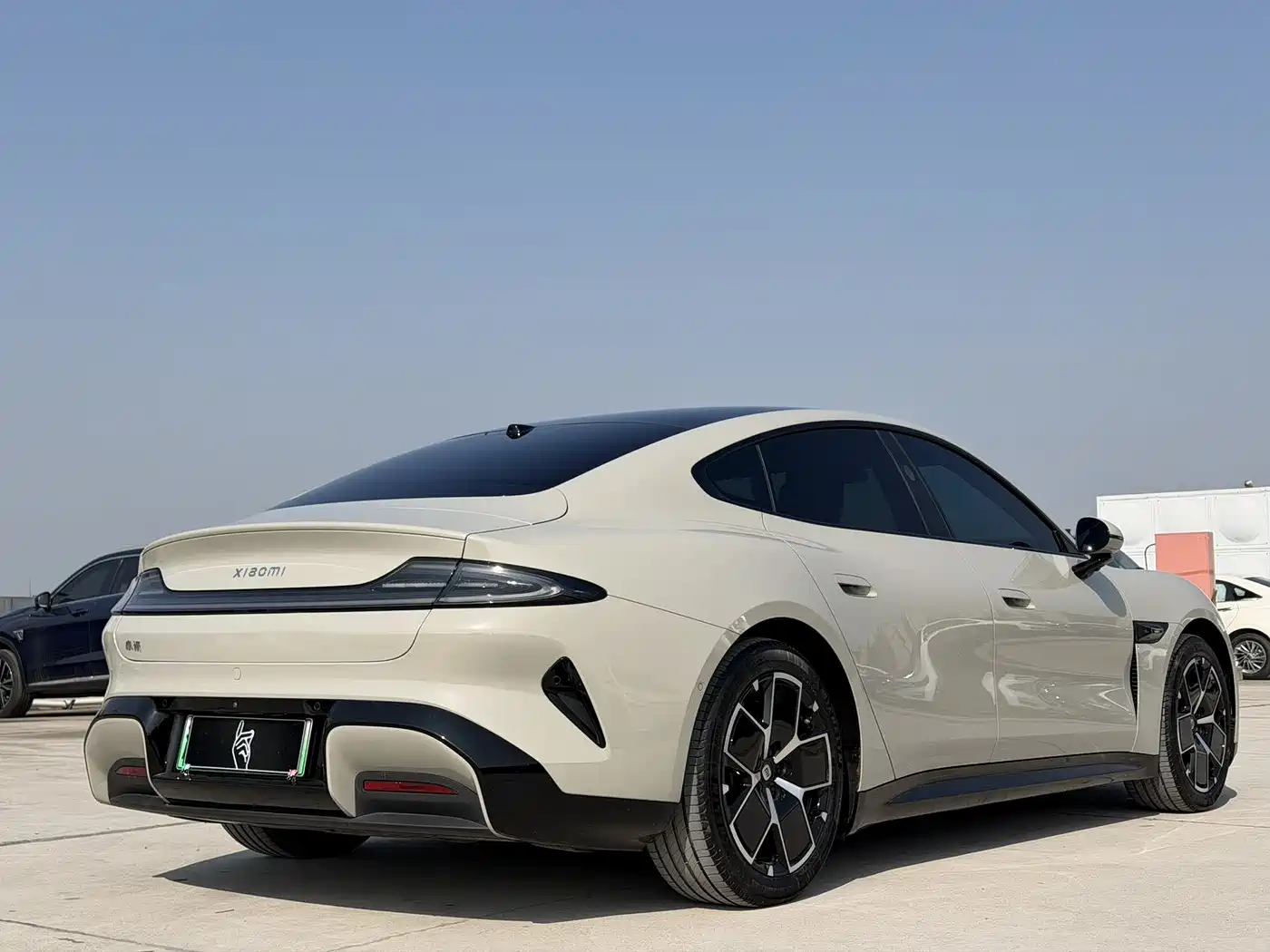 XIAOMI CAR XIAOMI SU7