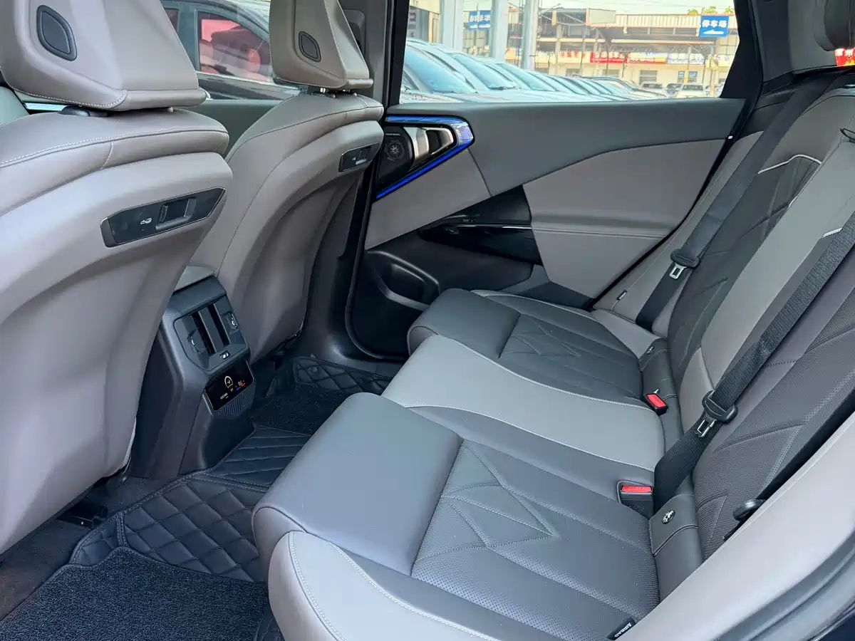 Фото 6 - BMW X3