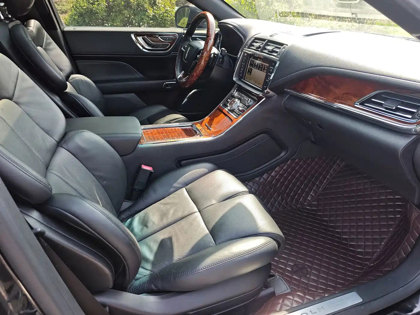 Lincoln Continental 2018 2017 2.0T 2WD Elegance Edition
