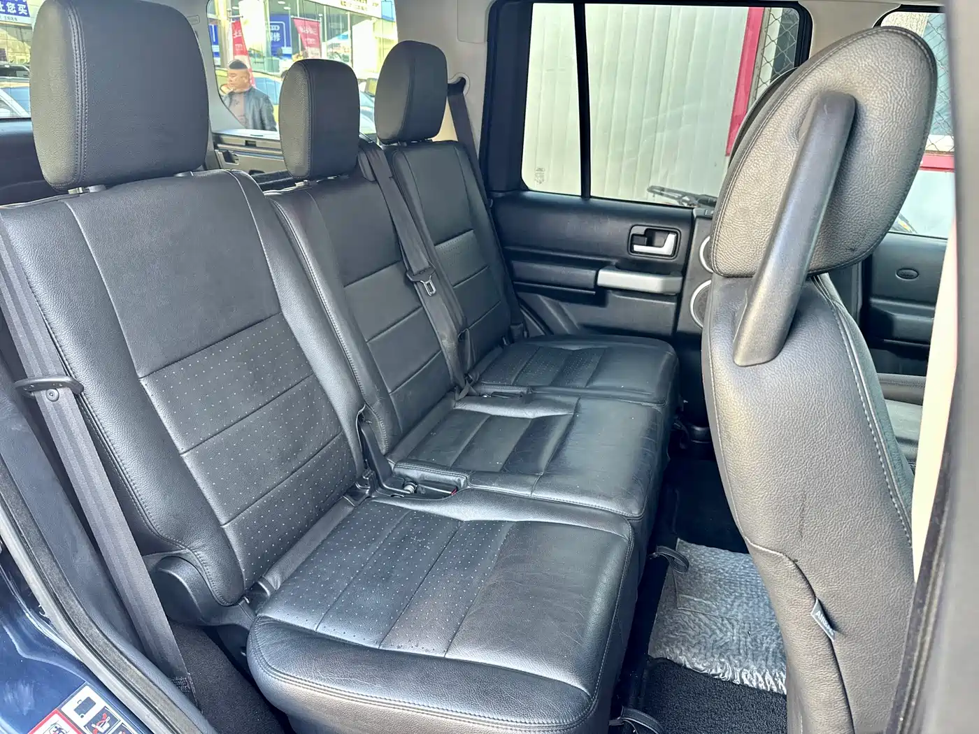 Land Rover Discovery 2005 Model 4.4 V8 HSE фото 36