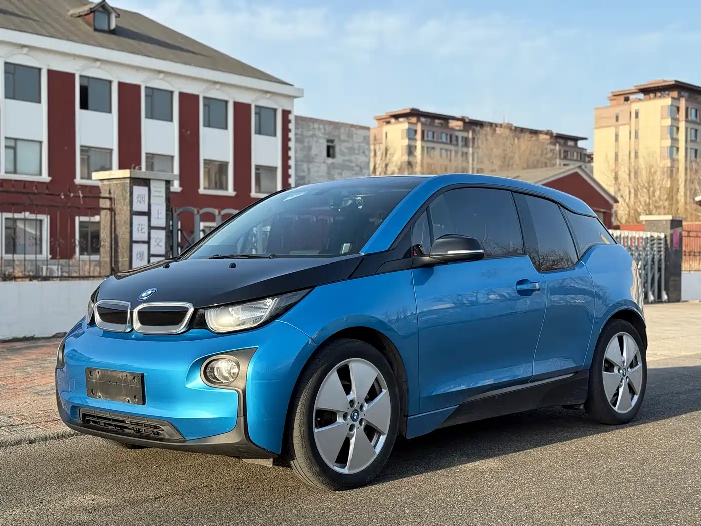 BMW I3