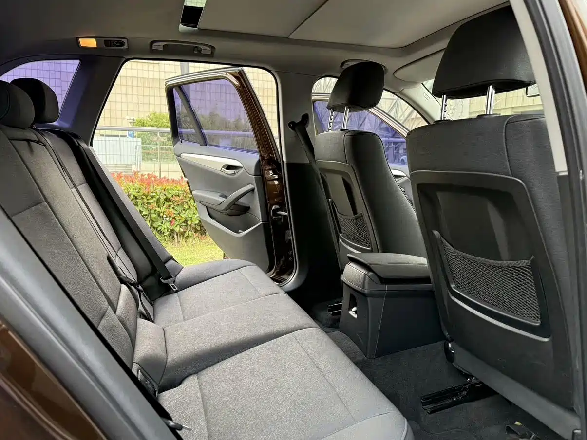 BMW X1 (Import) 2013 2012 sDrive18i Luxury