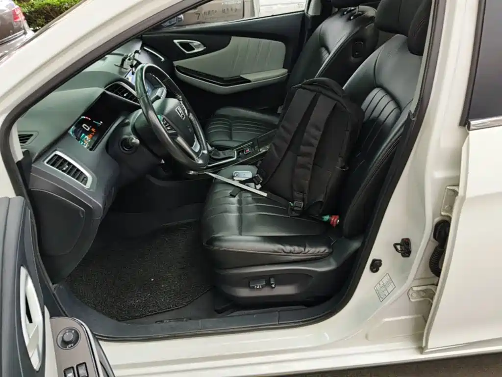 Luxgen 5 2016 2015 1.8T Automatic Flagship