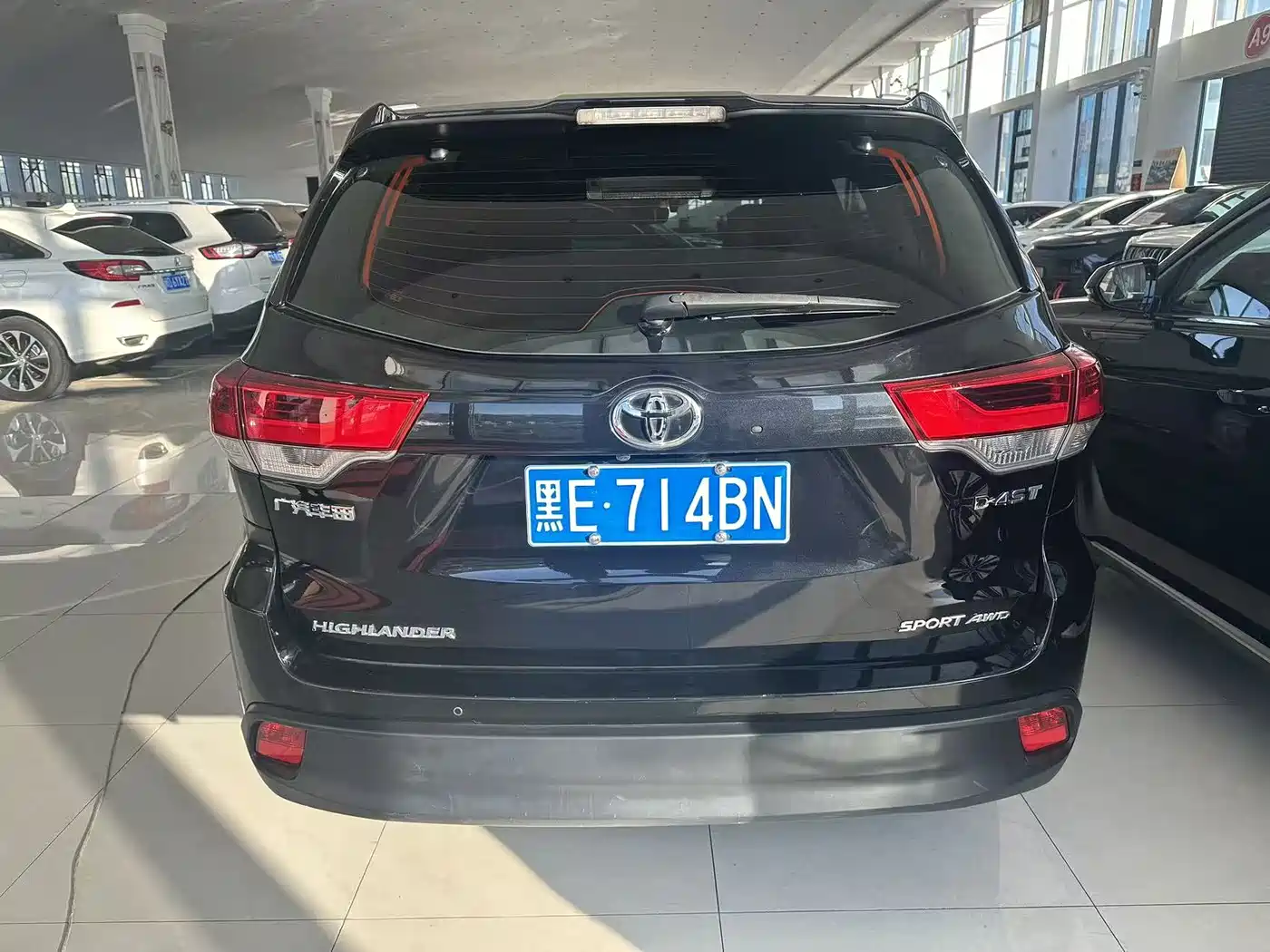 Toyota Highlander 2018 2.0T 4WD Premium 7-seater (China V) фото 5