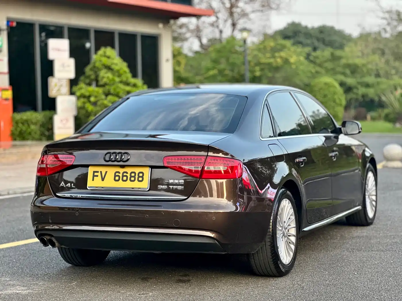 Audi A4L 2015 35 TFSI Auto Standard фото 4