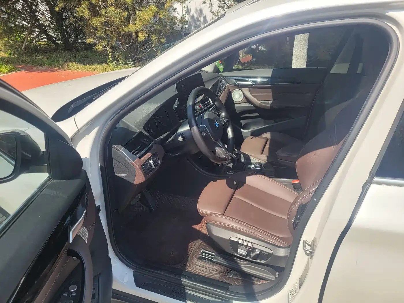 BMW X1 2021 sDrive25Li Leading фото 9