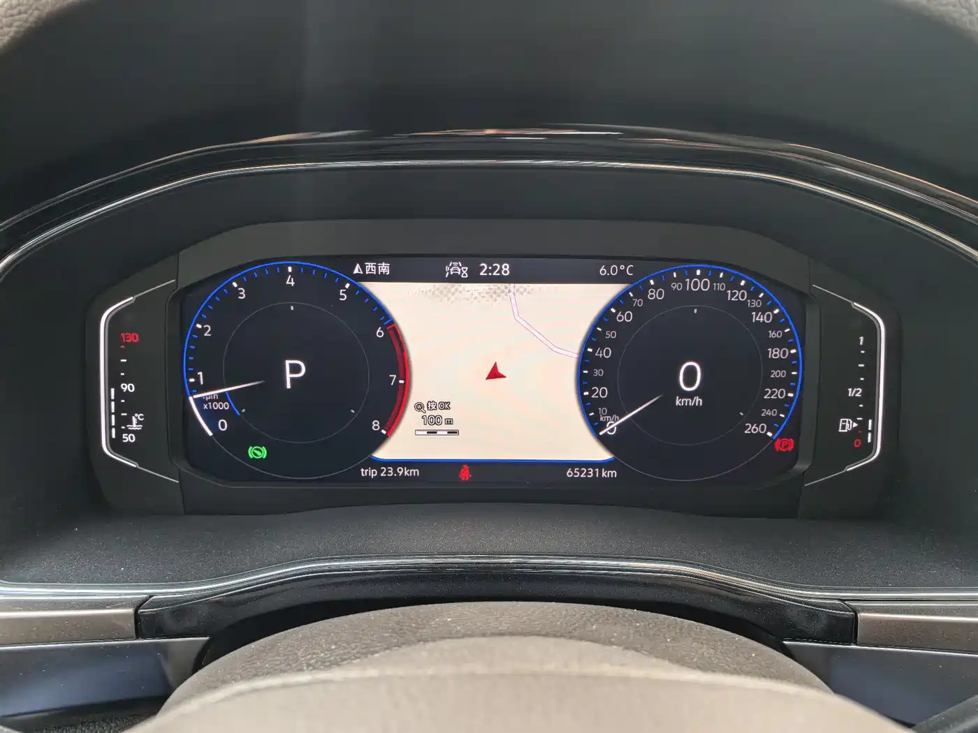 Volkswagen Viloran 2020 380TSI Premium фото 11