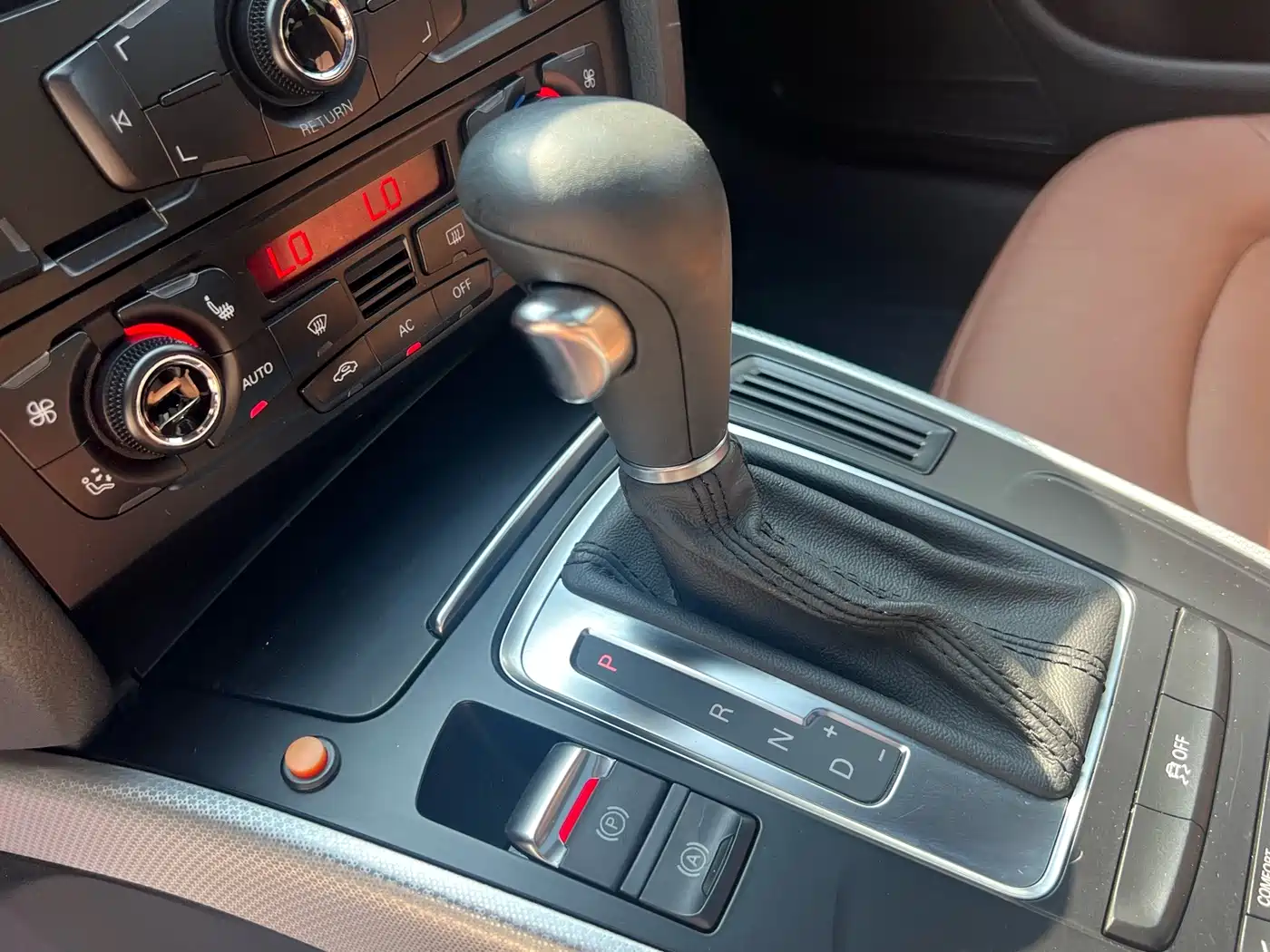 Audi A5 (Import) 2012 2010 2.0TFSI Coupe