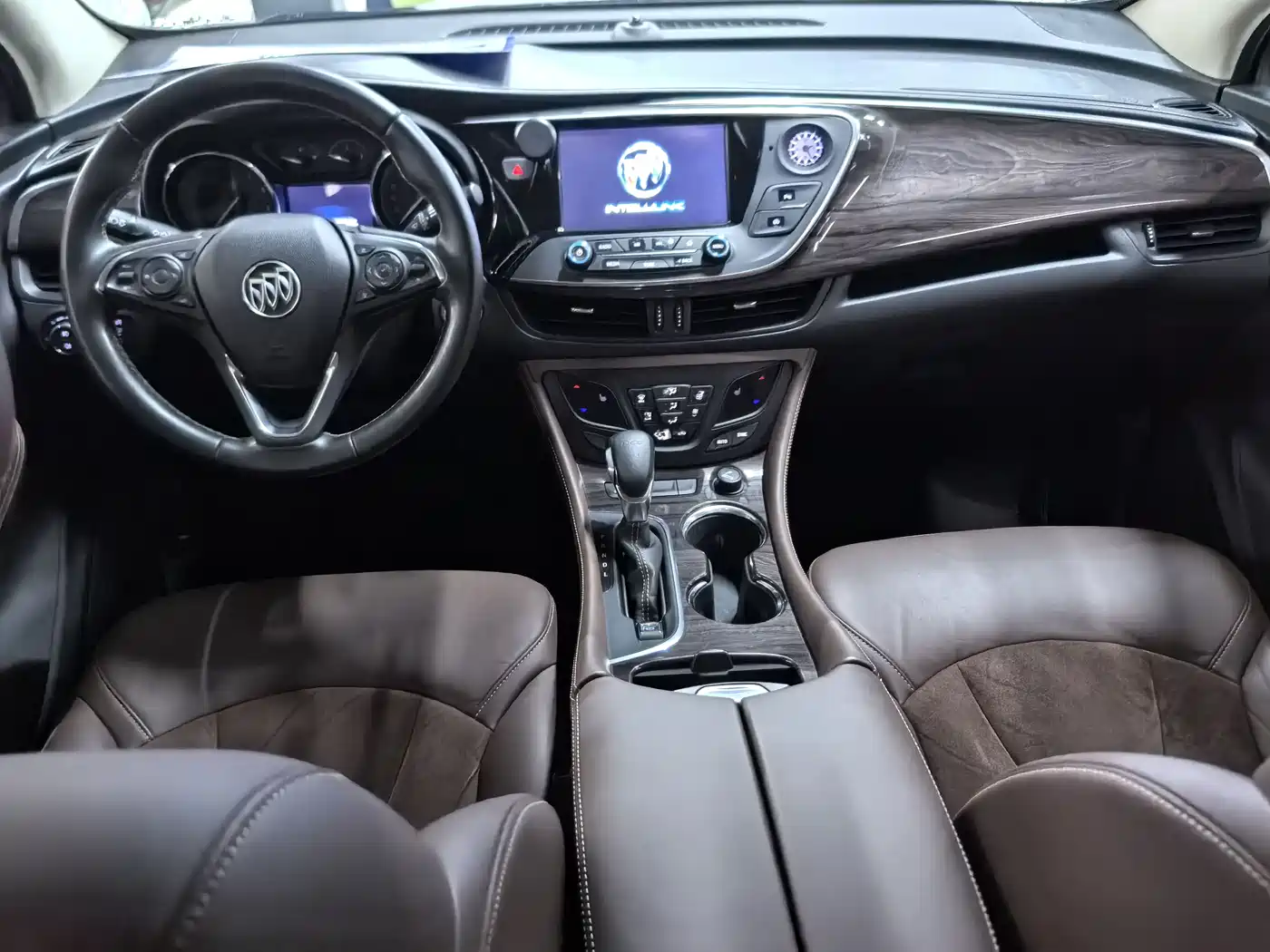 Фото 8 - Buick Envision Plus