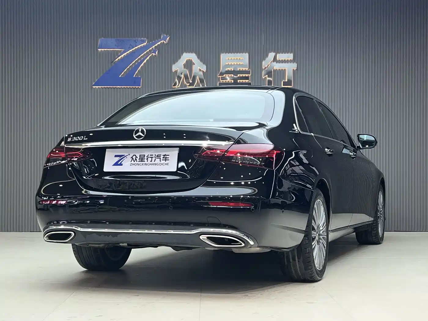 Mercedes-Benz E-Class 2021 E 300 L Luxury фото 3