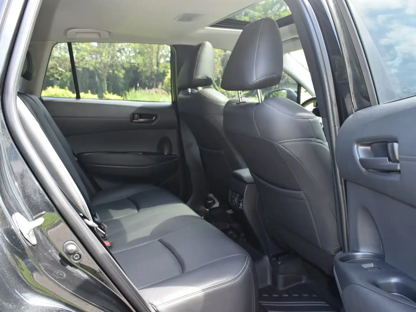 Toyota Corolla Cross 2024 2.0L Elite Edition фото 14