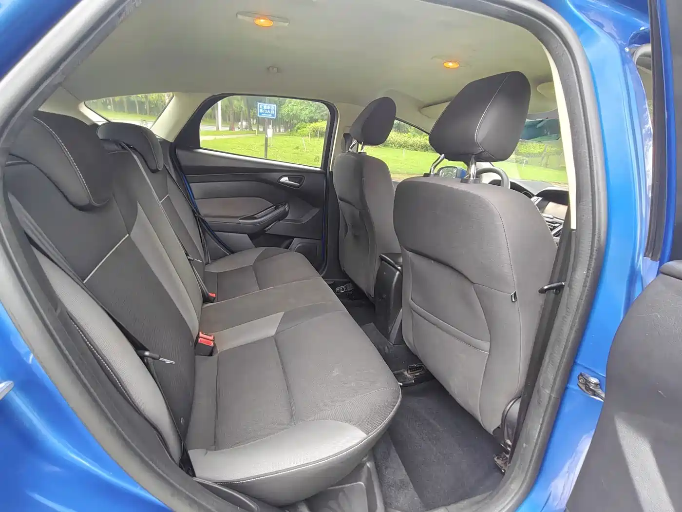 Ford Focus 2013 2012 Hatchback 1.6L Automatic Comfort