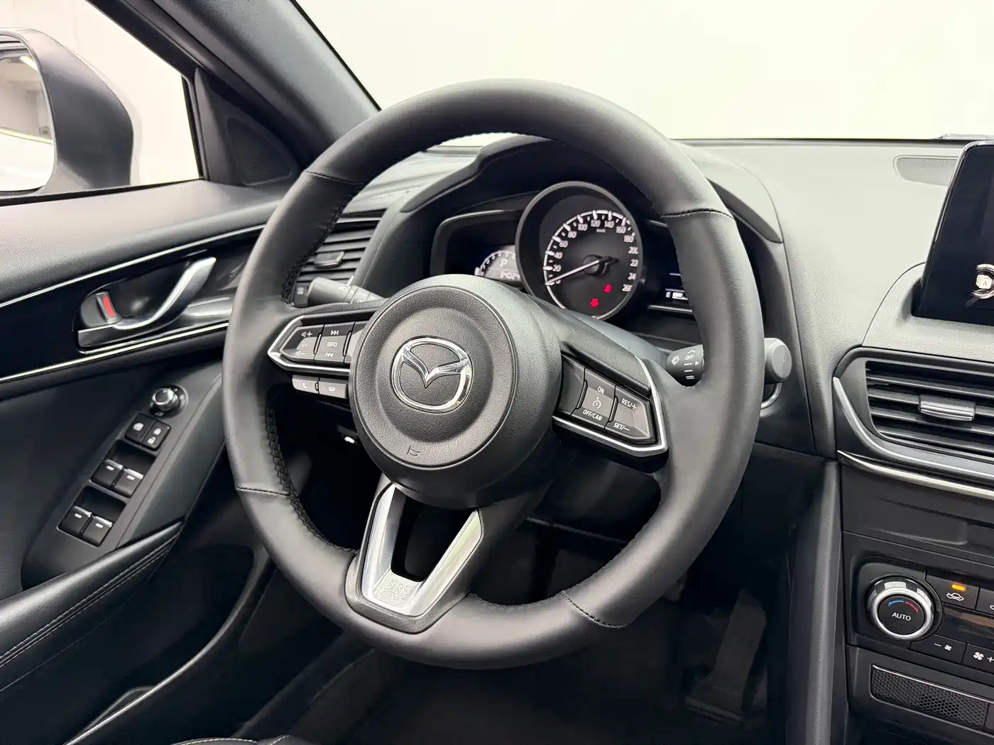 Mazda CX-4 2023 2021 2.0L Auto FWD Skyactiv Taste Edition
