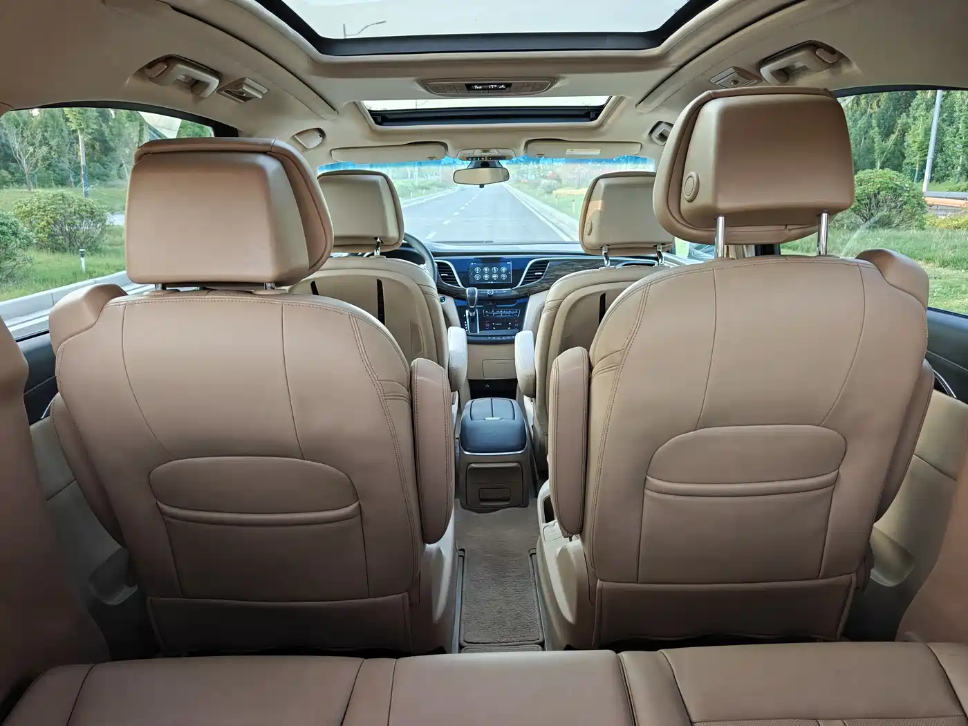 Buick GL8 2017 ES 28T Luxury China V фото 14