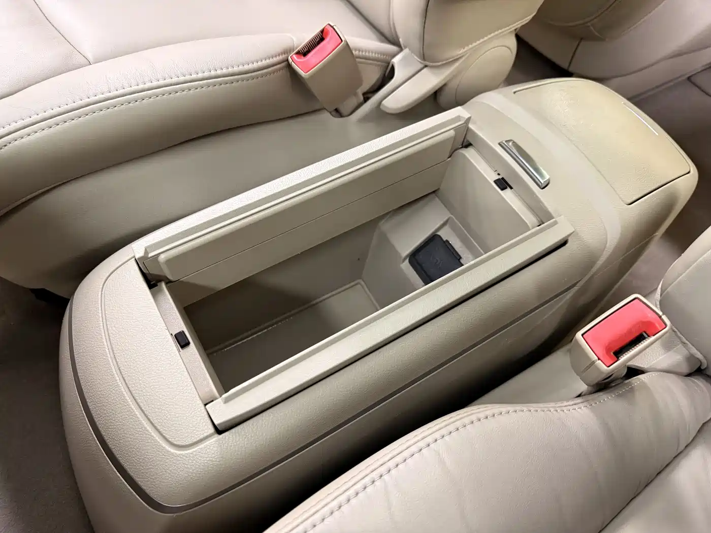 Buick GL8 2014 3.0L GT Luxury Business Elegance фото 26