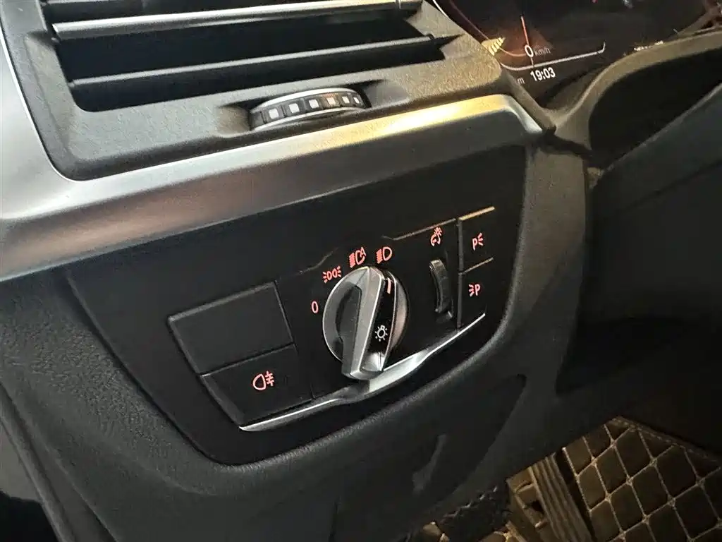 BMW X3 2023 xDrive30i Leading M Night Package фото 3