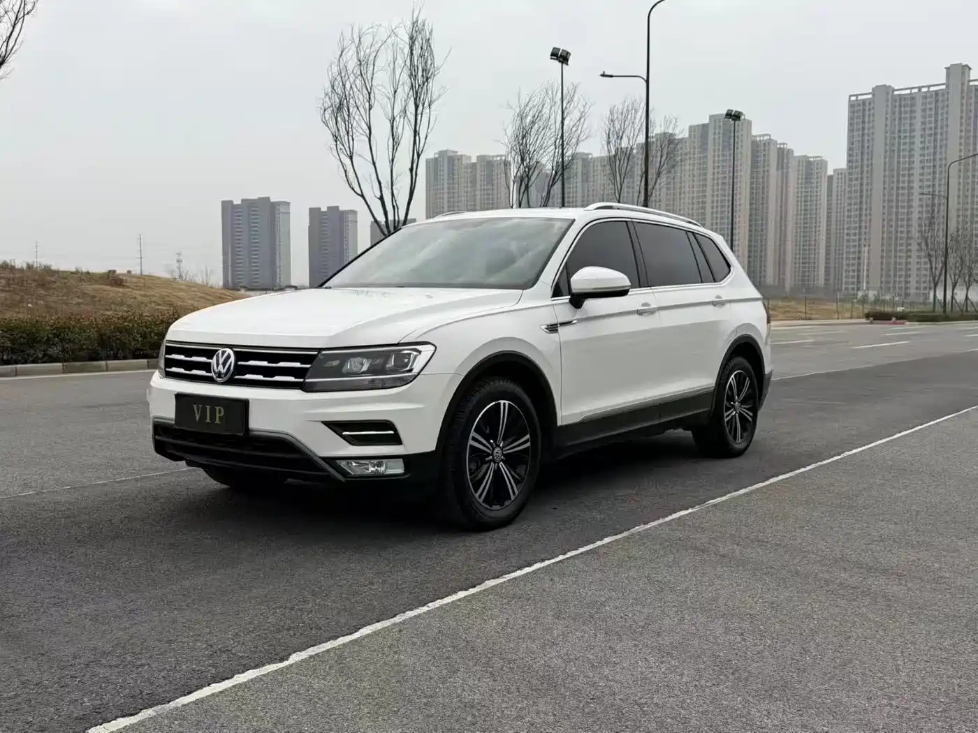 Volkswagen Tiguan L 2019 330TSI Automatic 2WD Panorama Comfort Edition China VI