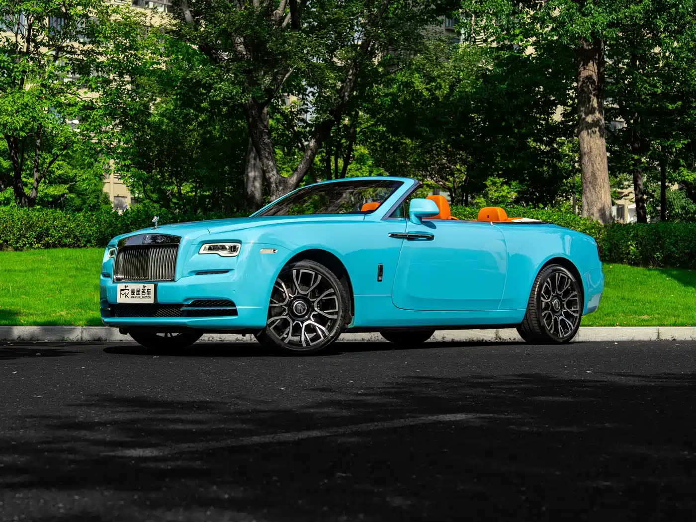 Rolls-Royce Dawn 2018 — пригон из Китая