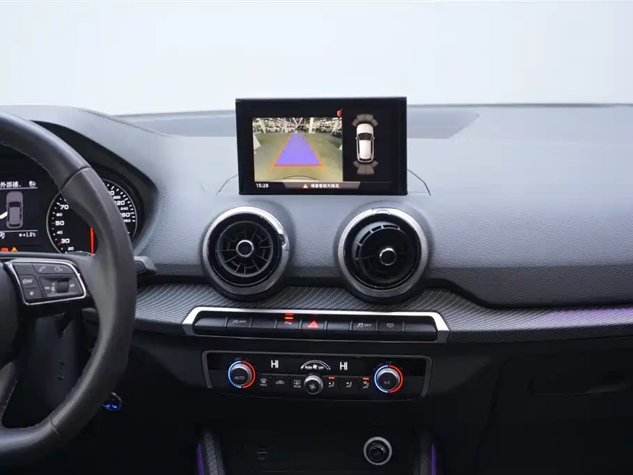Audi Q2L 2024 35TFSI Fashion Sport фото 11