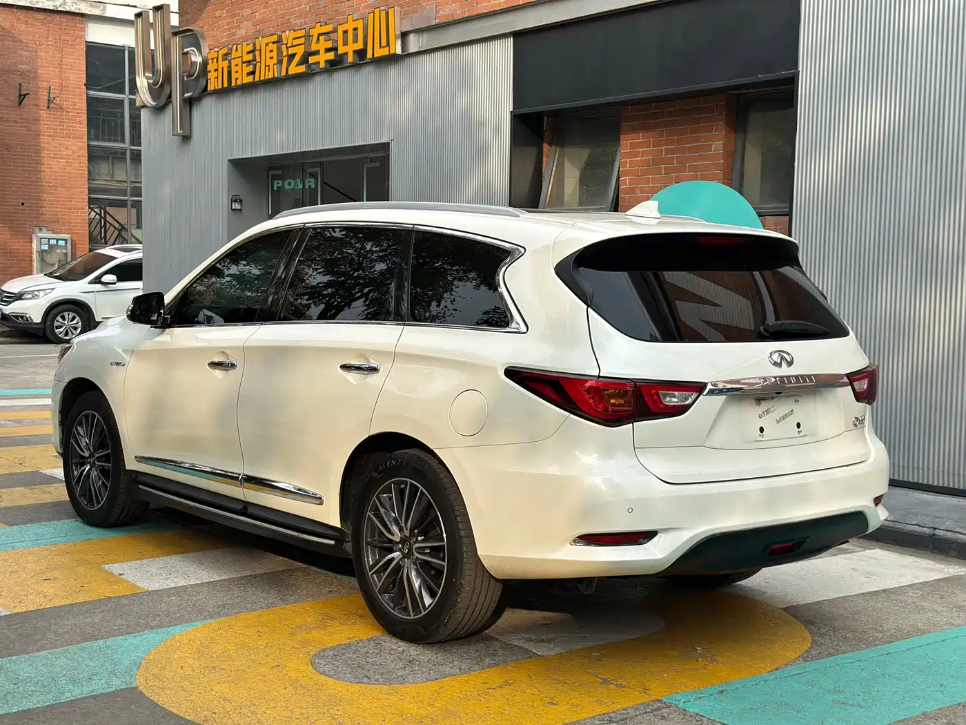Infiniti QX60 (Import) 2017 2016 2.5 S/C Hybrid 2WD Excellence (China V)