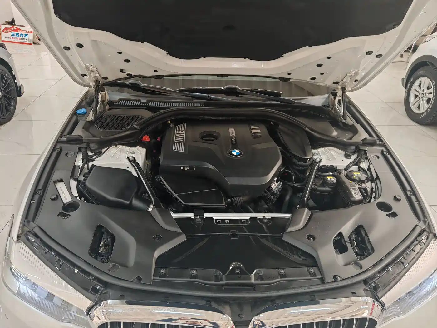 BMW 5 Series 2018 528Li Launch Special Edition фото 13