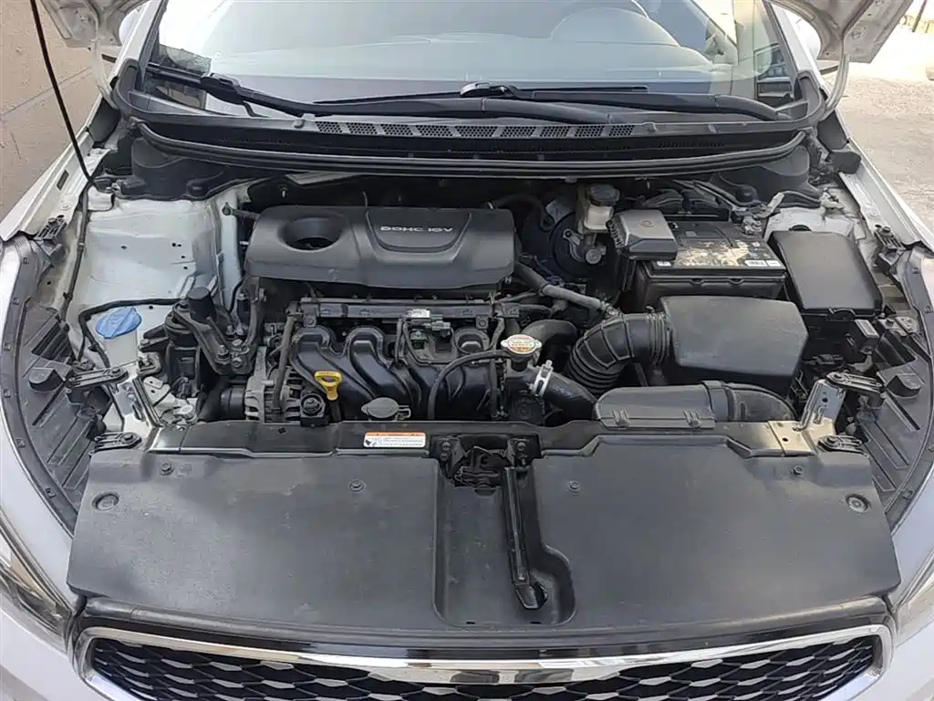 Kia K3 2016 1.6L Automatic GLS фото 11