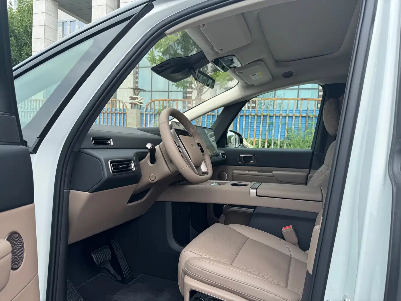 Li Auto MEGA 2026 2025 Model Home Family Special Edition