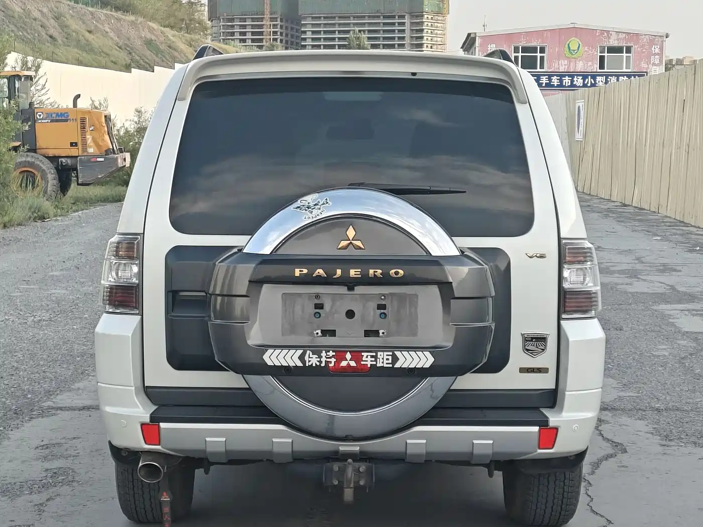 Mitsubishi Pajero (Import) 2018 3.0L Automatic Premium Edition фото 4