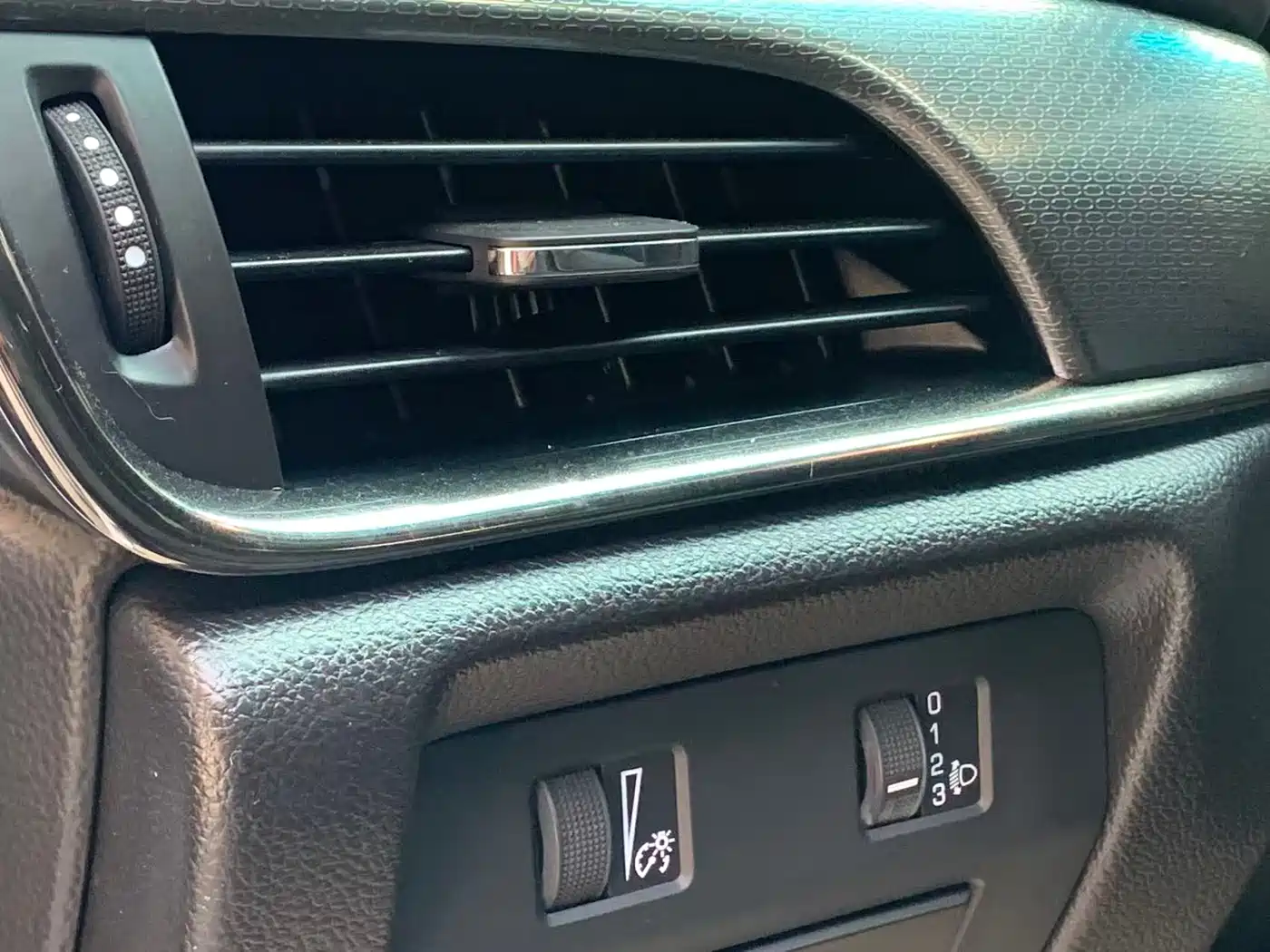 Cadillac ATS-L 2017 28T Technology фото 8