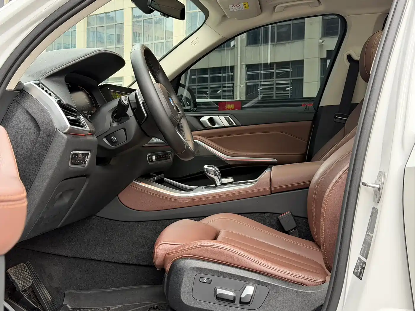 BMW X5 (Import) 2020 xDrive40i M Sport Package фото 6