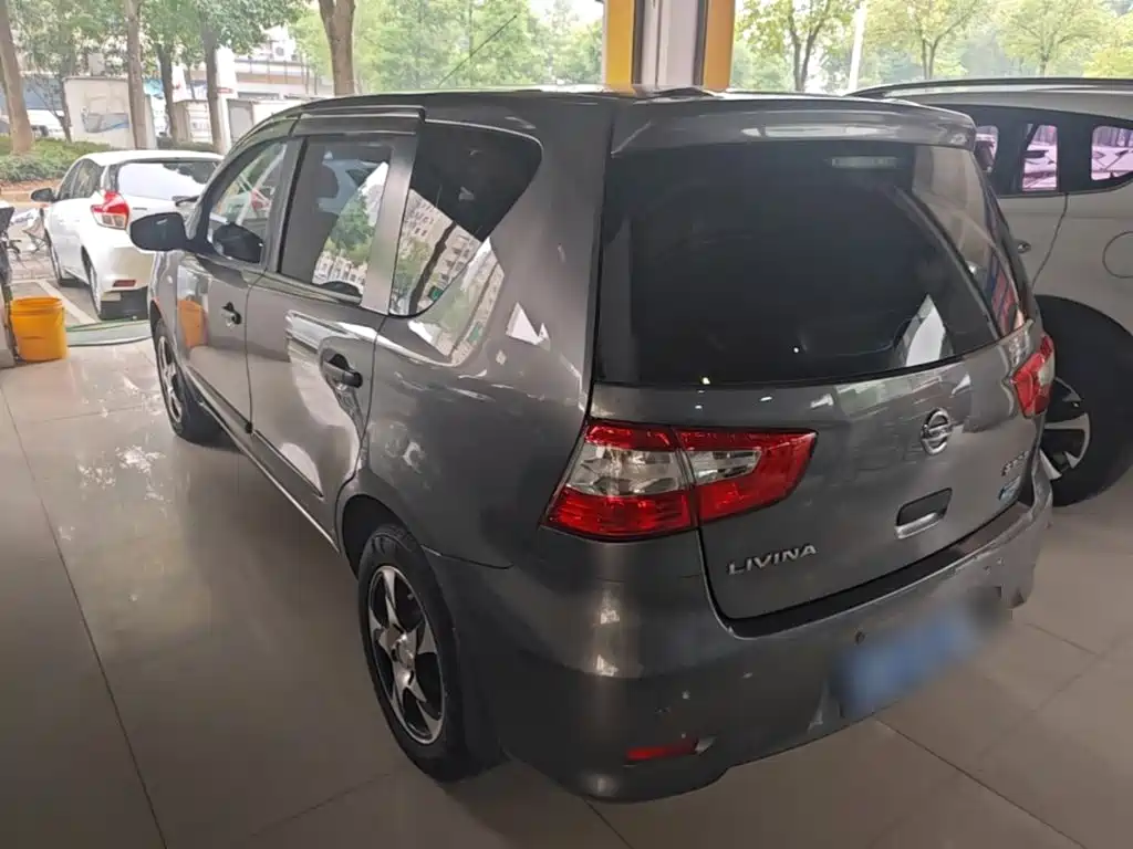 2018 Nissan Livina
