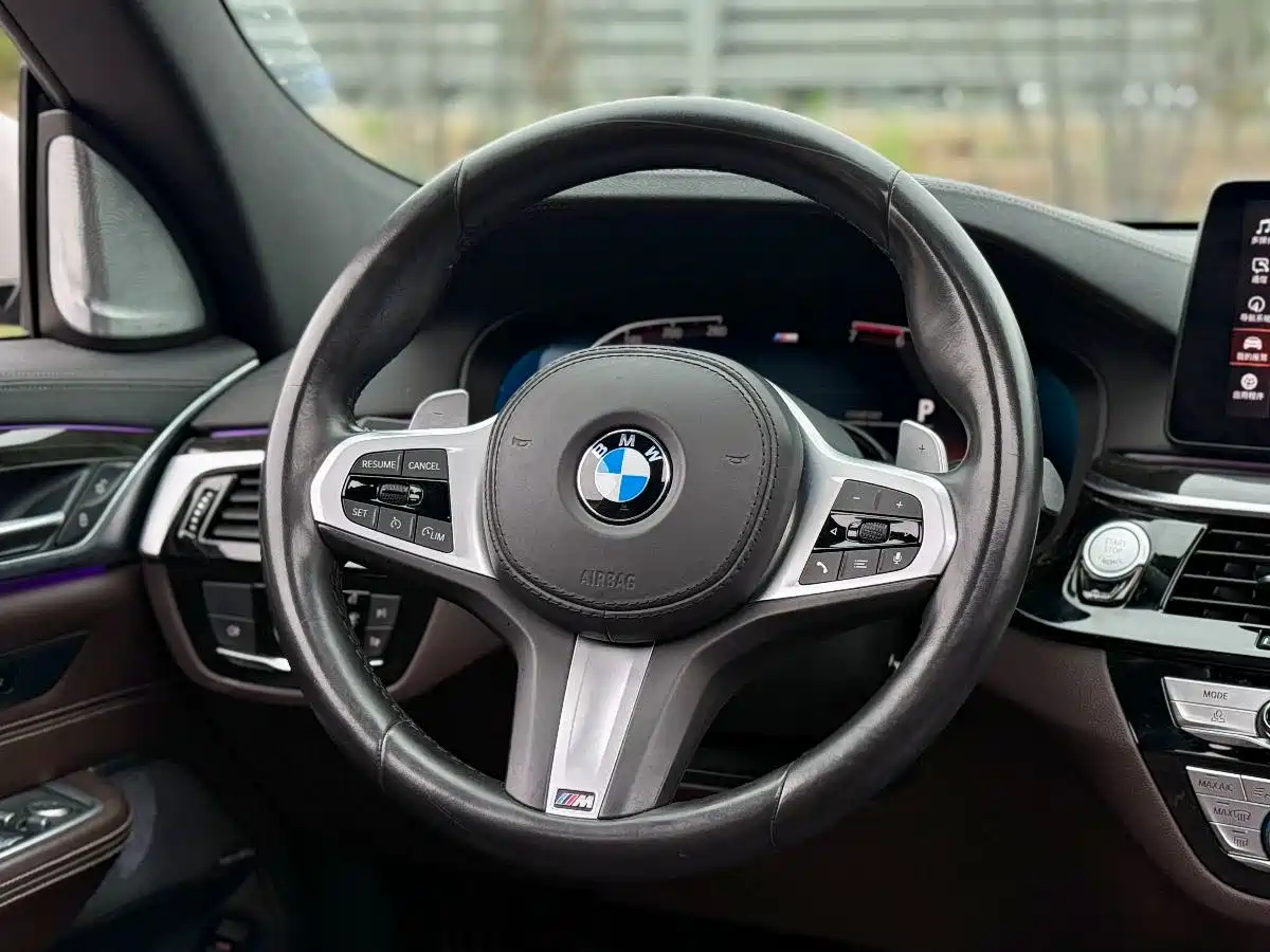 BMW 6 Series GT 2021 630i M Sport Grand Tourer Edition фото 19