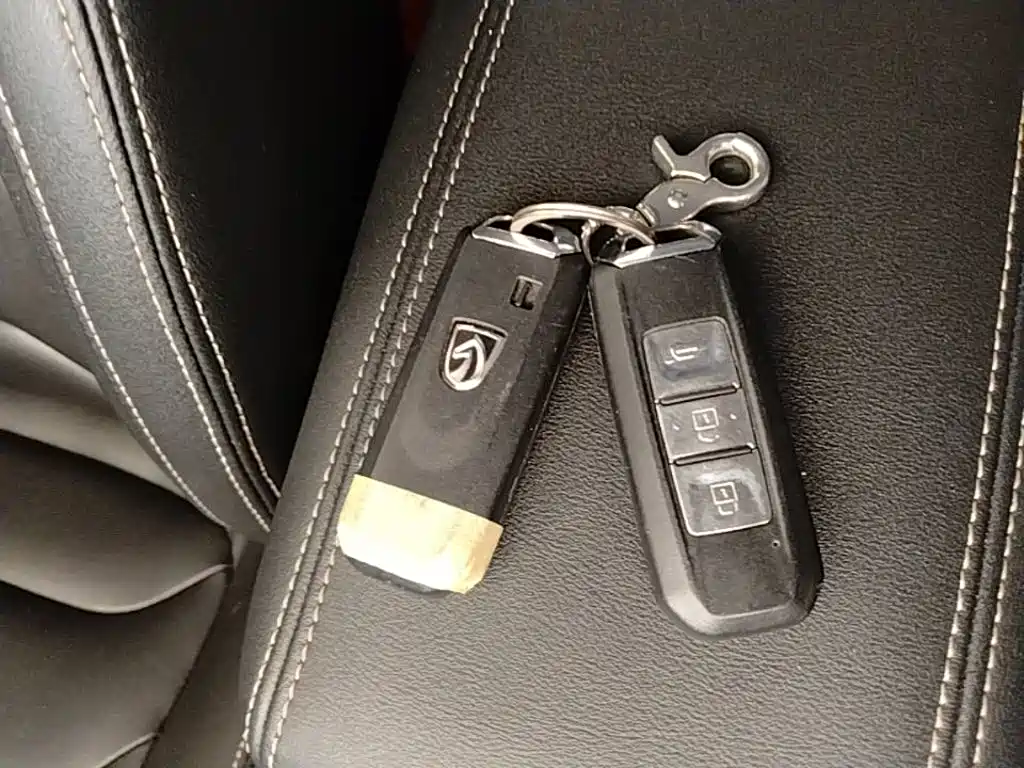 Baojun 530 2020 2020 1.5T CVT Luxury Connect 7-seater
