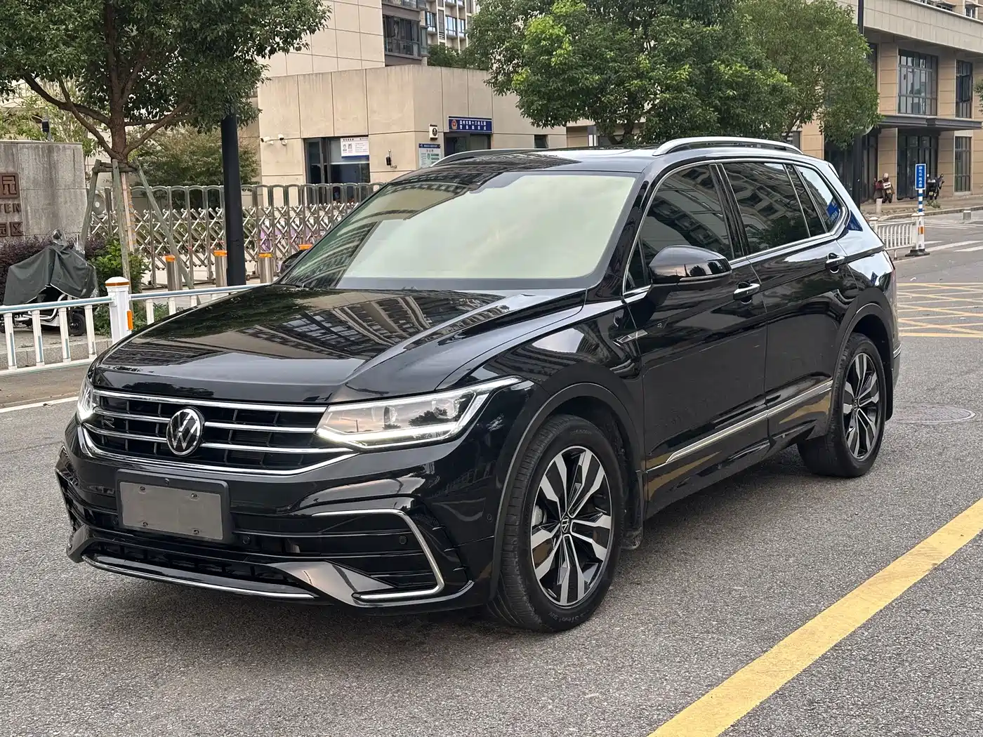 Similar car