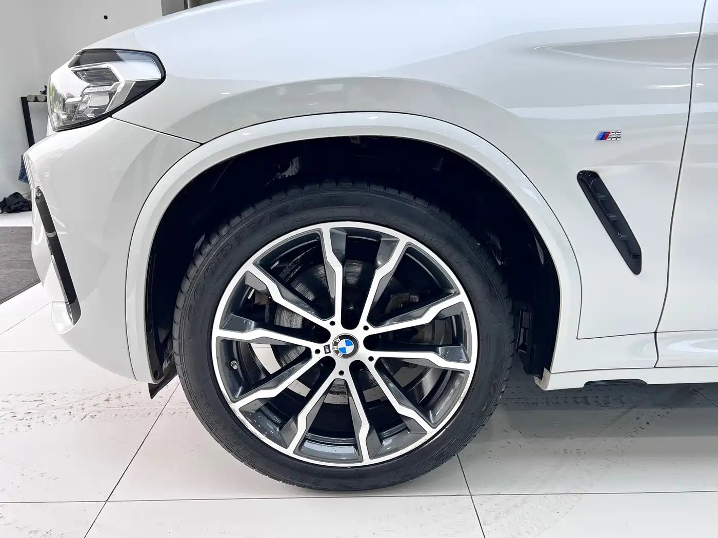 BMW X3 2022 xDrive30i Leading M Night Package фото 4