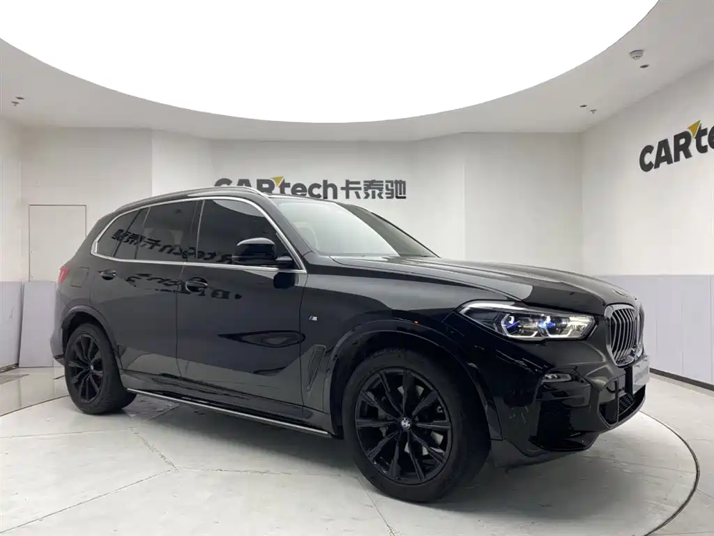 BMW X5 (Import) 2019 xDrive40i M Sport Package фото 2