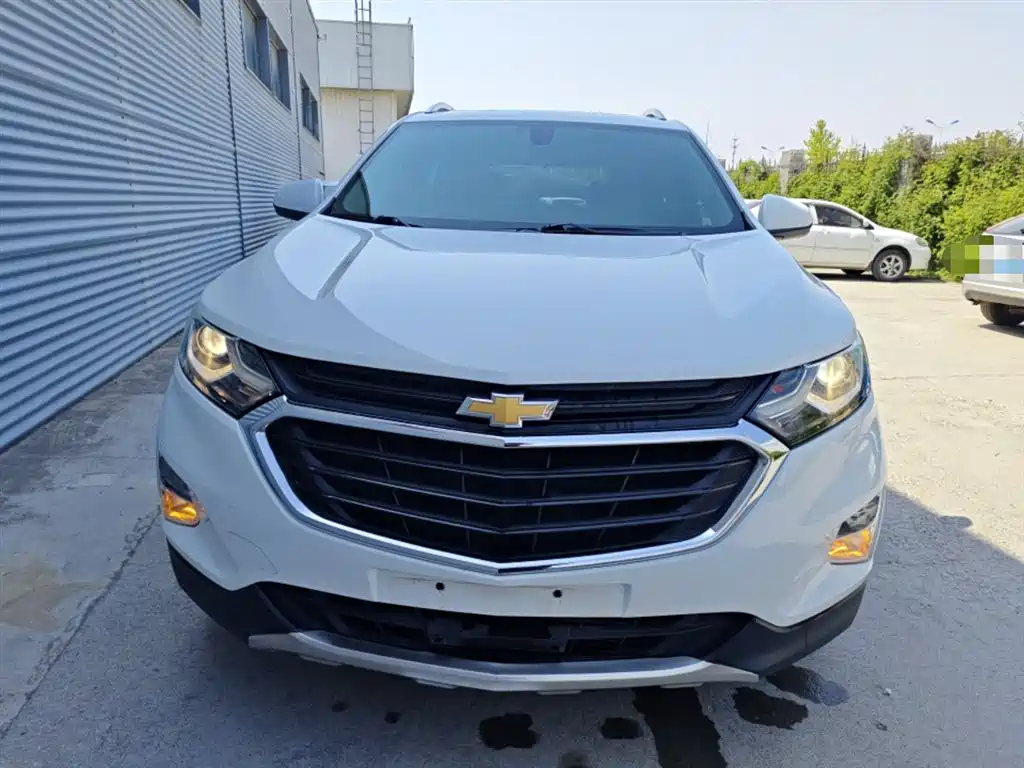 Chevrolet Equinox 2018 535T Automatic Control Edition фото 3