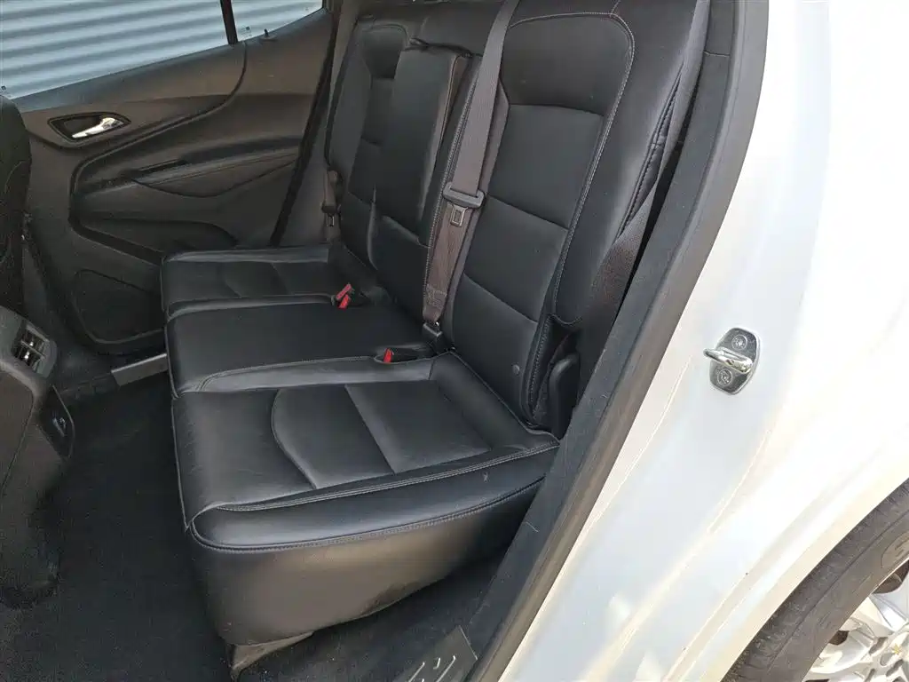 Chevrolet Equinox 2018 535T Automatic Control Edition фото 13