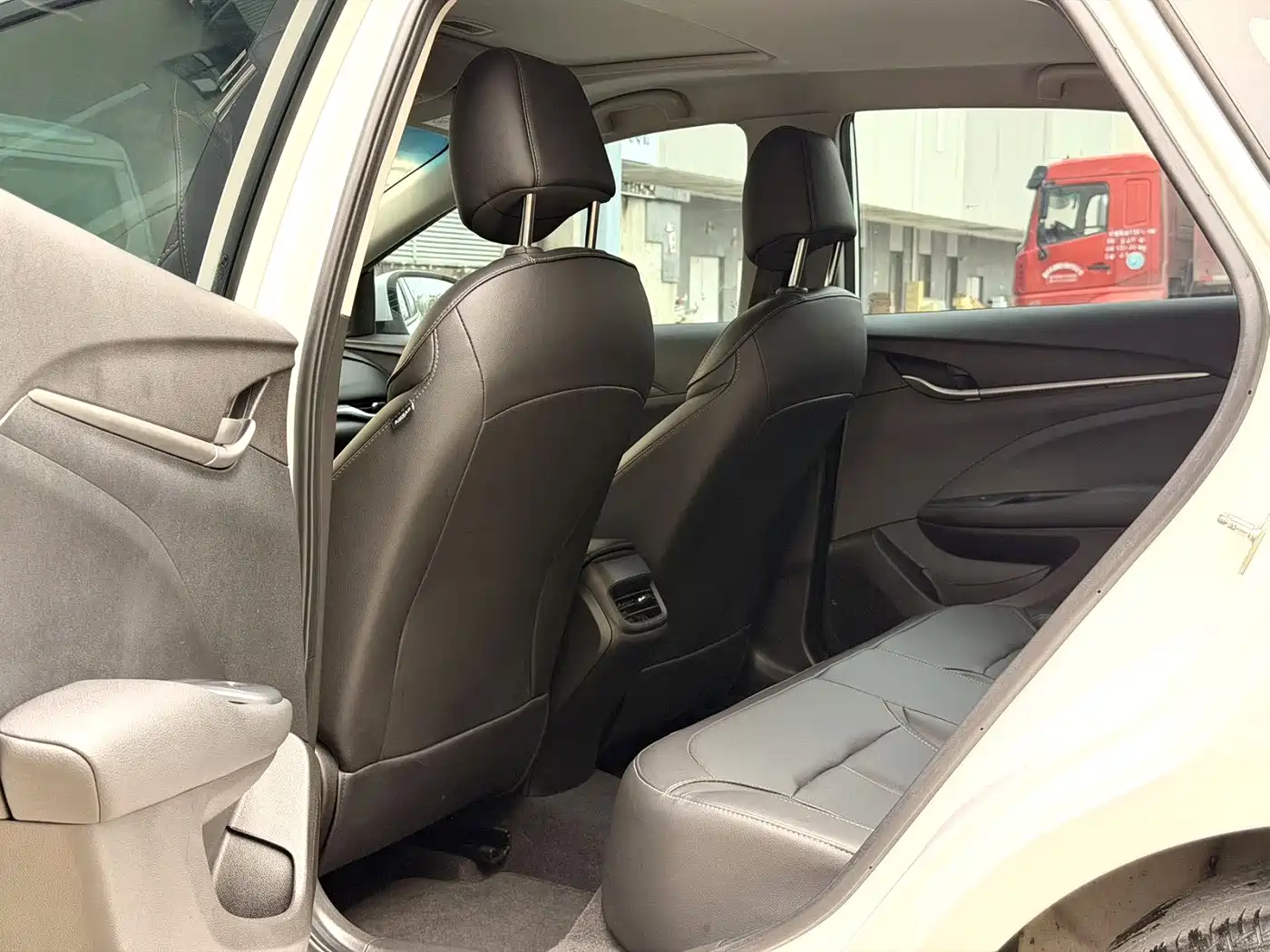 Buick Excelle 2021 Exemplar 1.5L Auto Elite фото 6