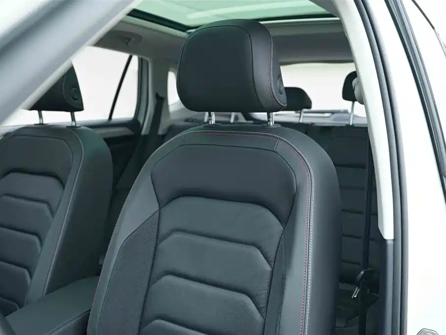 Volkswagen Tayron 2019 330TSI 2WD Luxury China VI фото 13