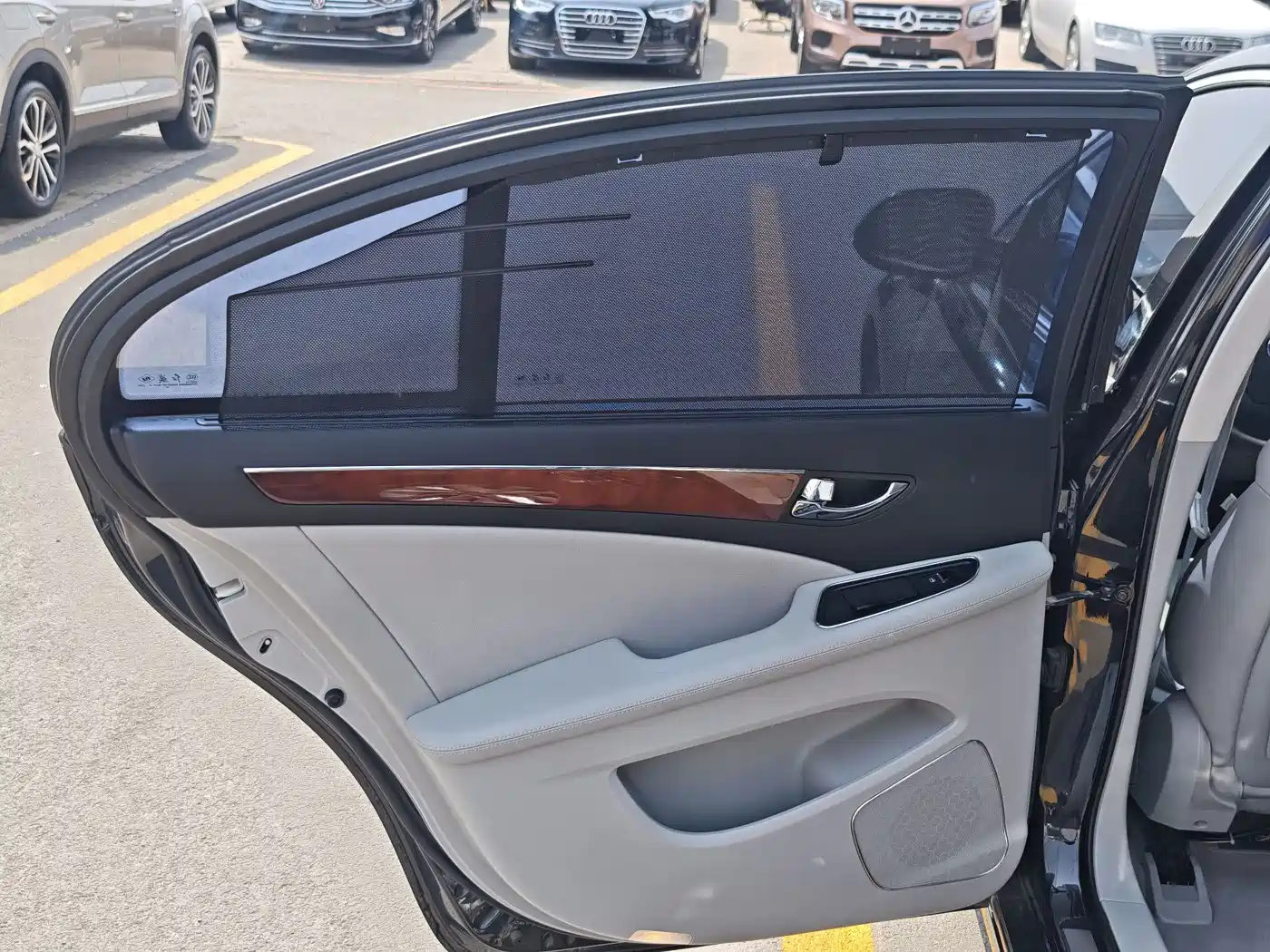 Hongqi H7 2015 2.0T Luxury фото 26