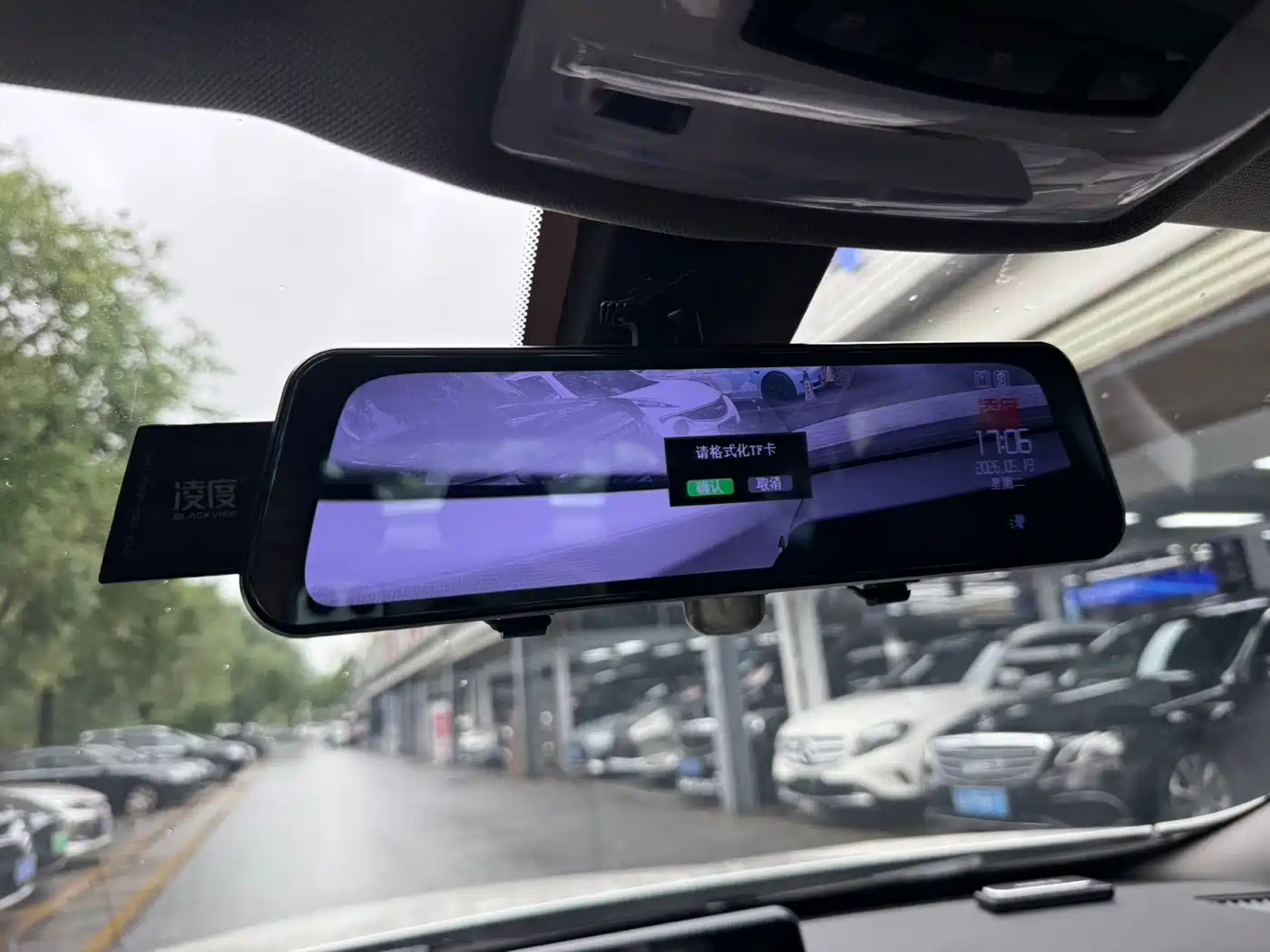 BMW 3 Series GT 2013 Model 320i Leading фото 19