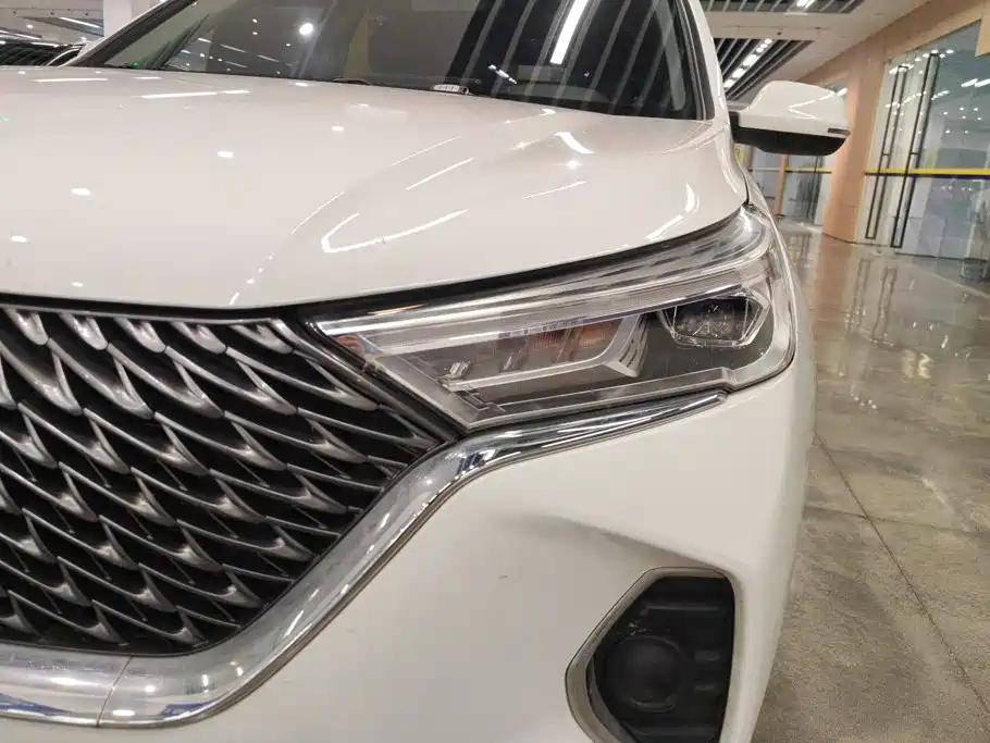 Photo 5 - Haval M6