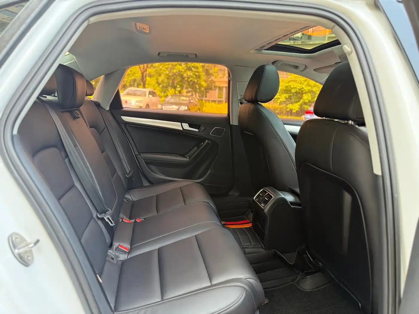 Audi A4L 2016 35 TFSI Collector's Edition Automatic Standard фото 12