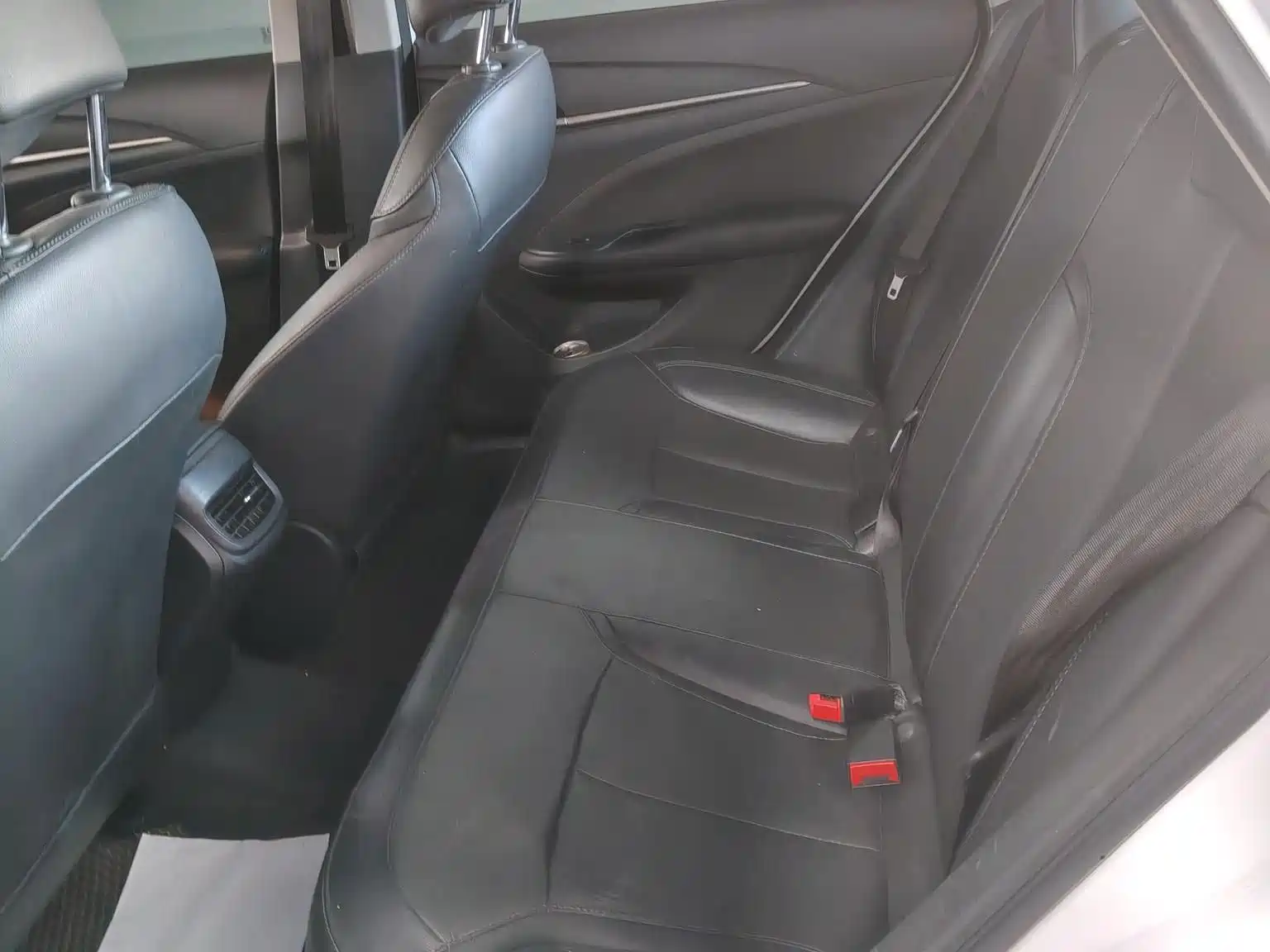 Photo 5 - Buick Excelle