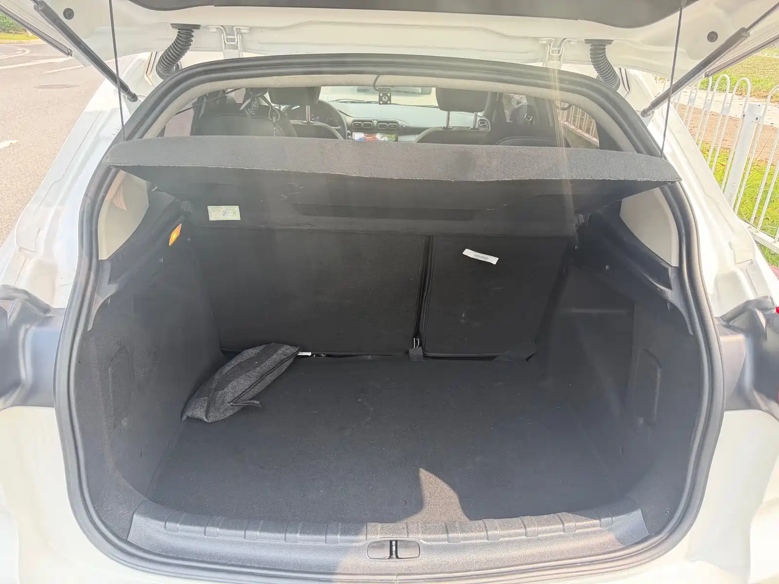 Фото 21 - Citroën C3-XR